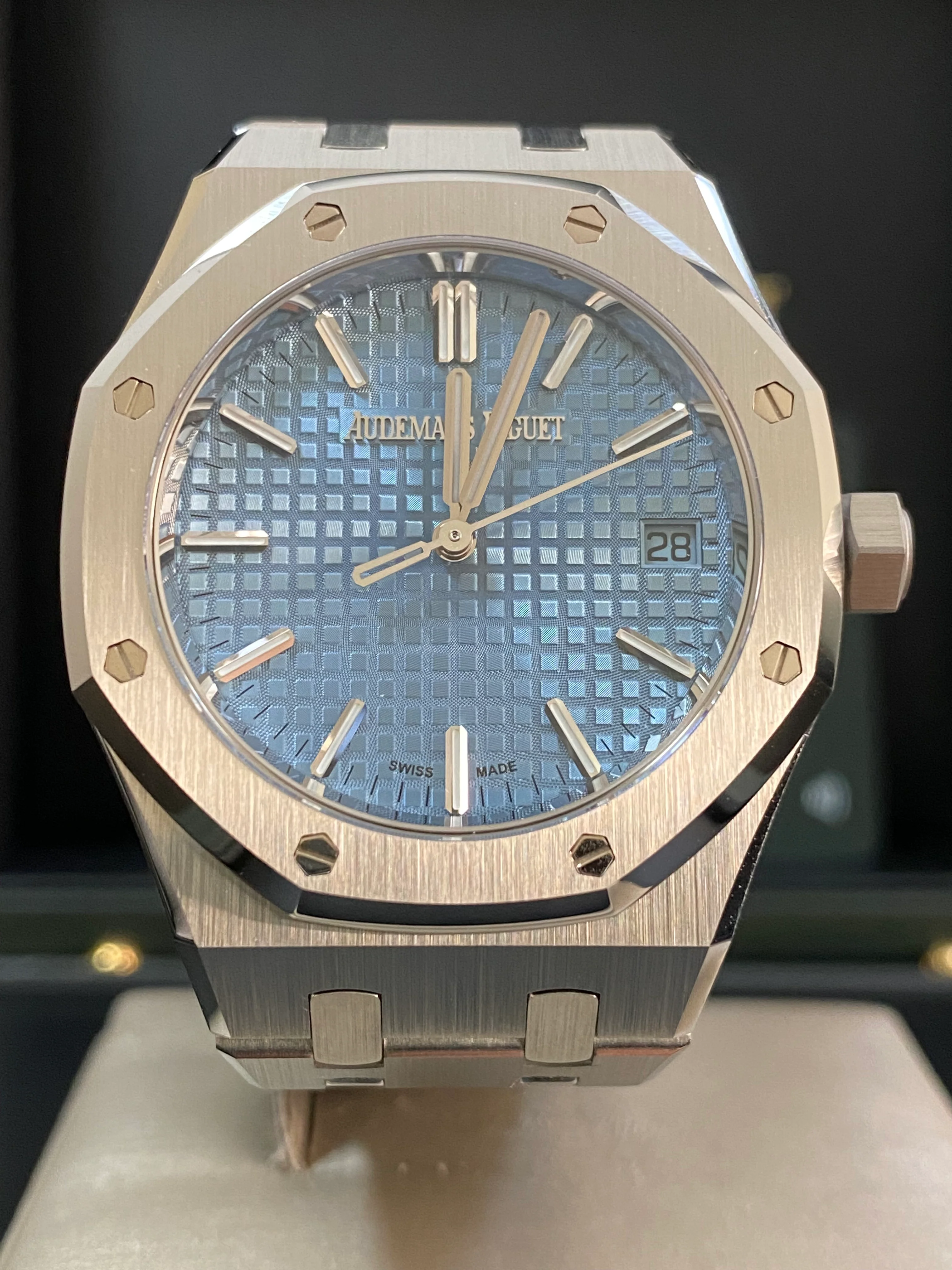 Audemars Piguet,Royal Oak Selfwinding Royal Oak Selfwinding - 2024 - Stinless Steel - Ice Blue Dial - 15550ST