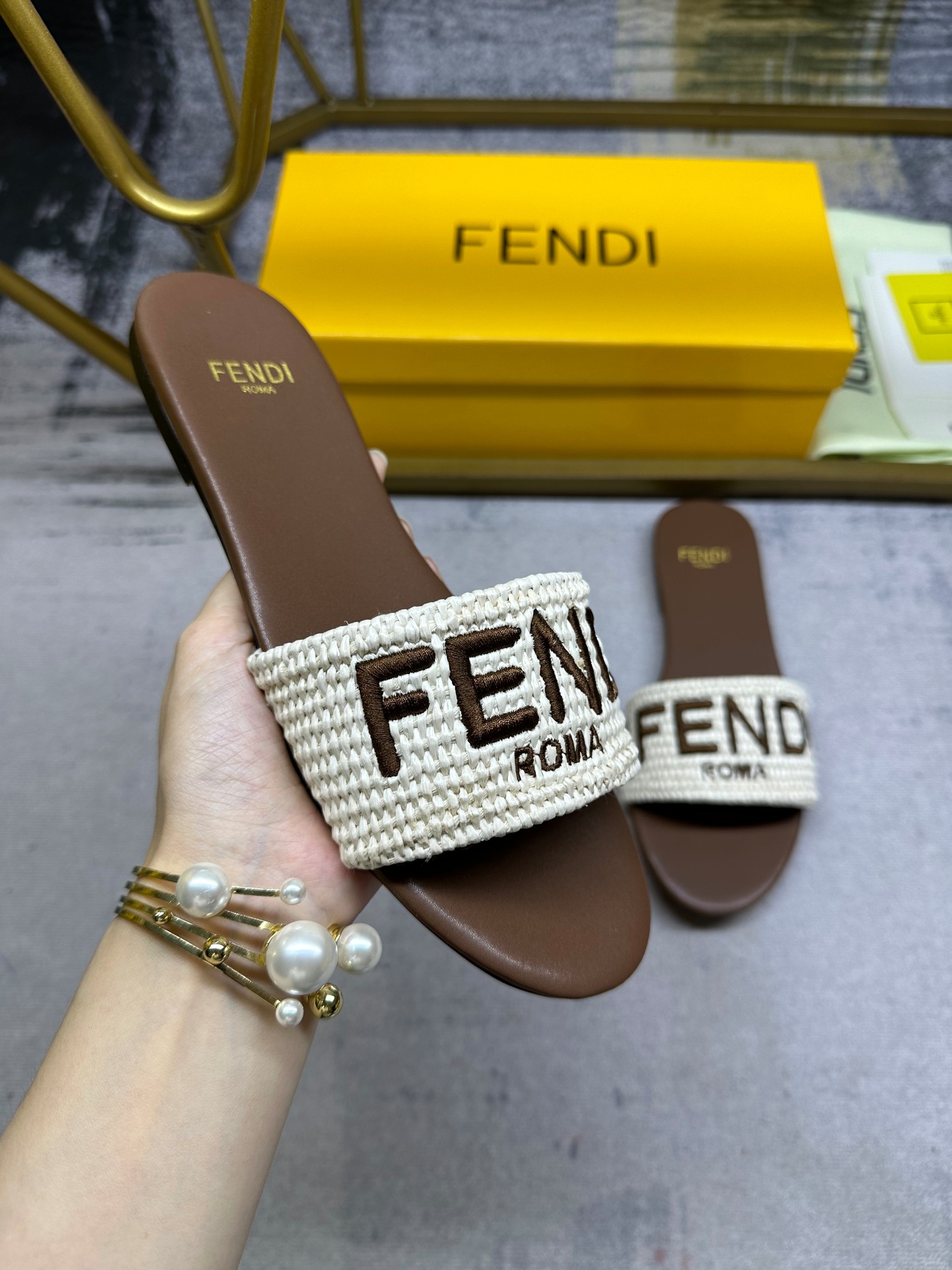 Fendi Slippers Size 36-42