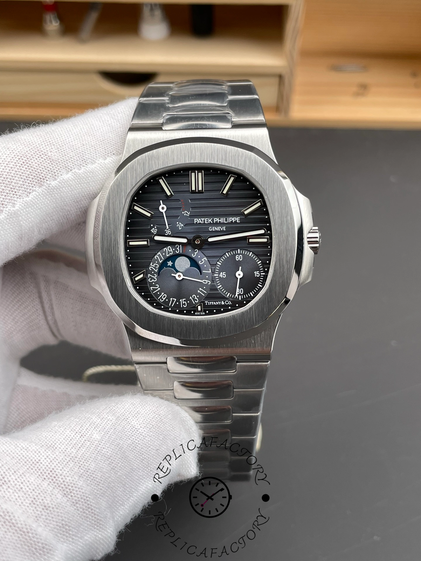 Patek Philippe Nautilus Moon Phase Stainless Steel  5712 1A 001 40mm
