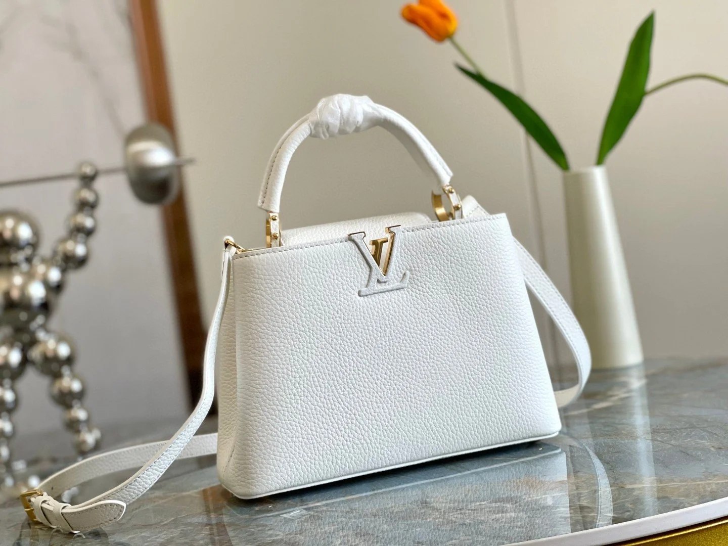 Louis Vuitton Capucines BB White For Women, Womens Handbags, Shoulder Bags And Crossbody Bags 10.6in/27cm LV