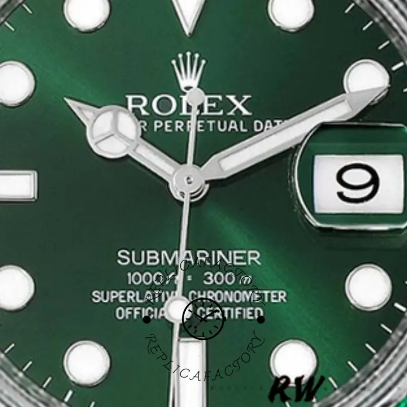 Rolex Submariner 116610 Green Dial Rubber strap 40mm Mens Replica Watch