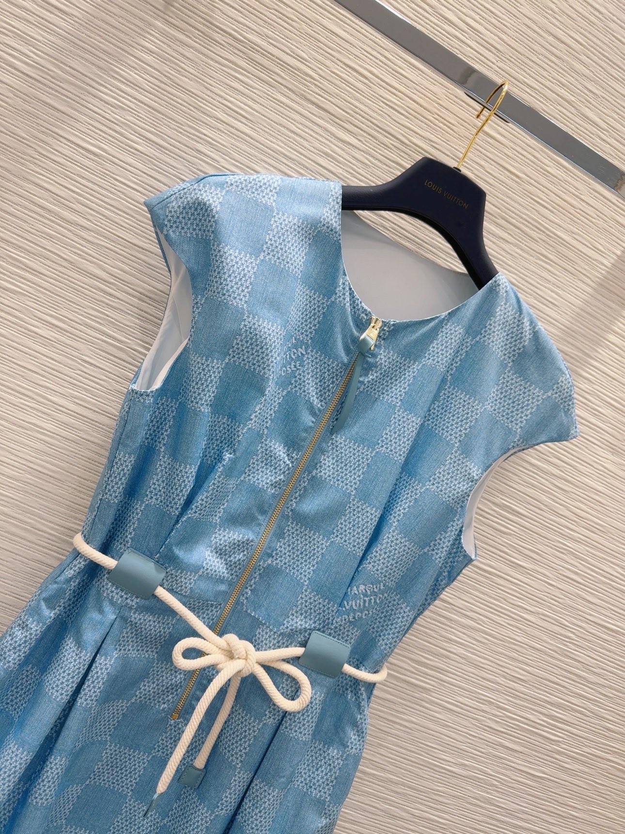 Product detail 3
