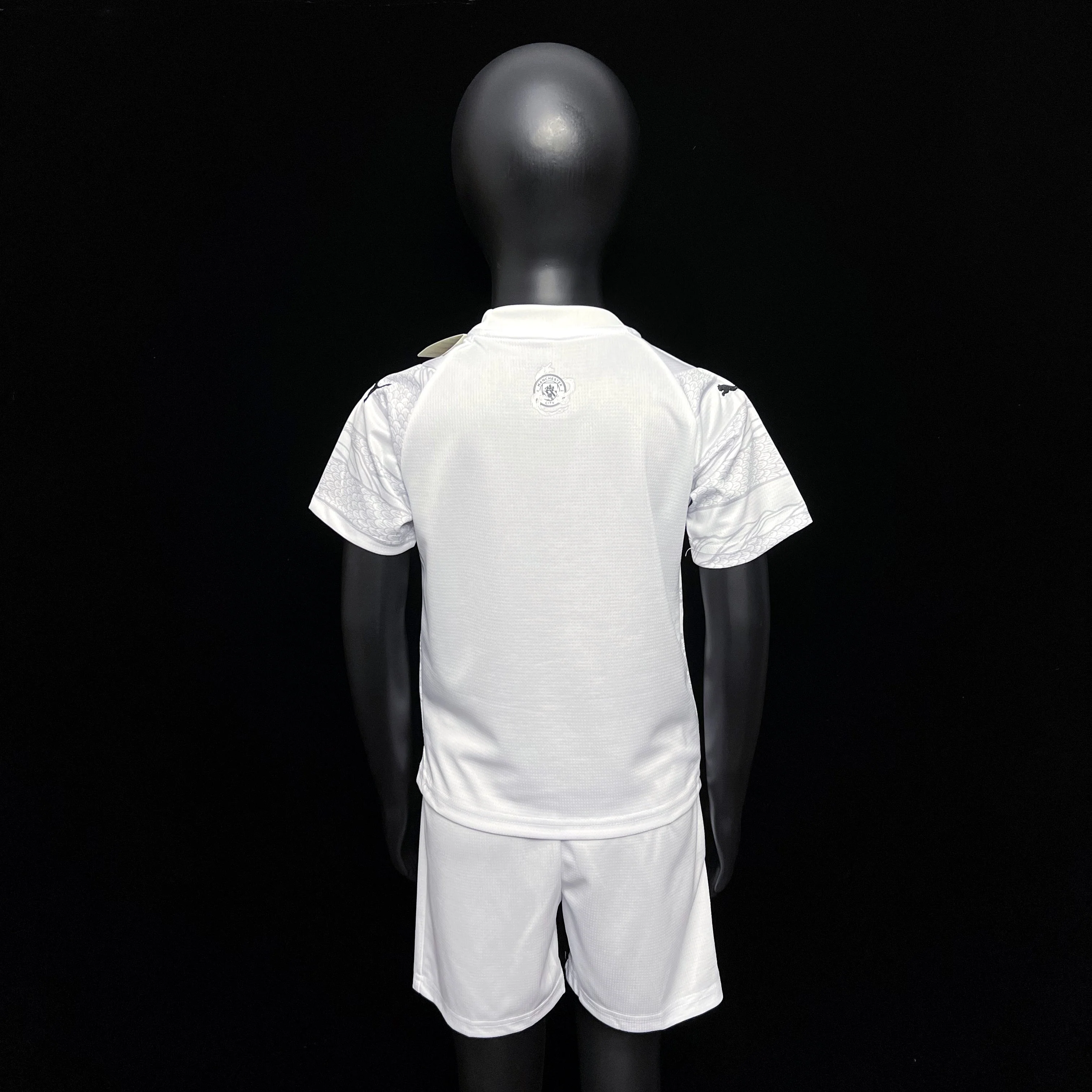 MANCHESTER CITY LIMITED EDITION I 24/25 CHILDREN'S SET