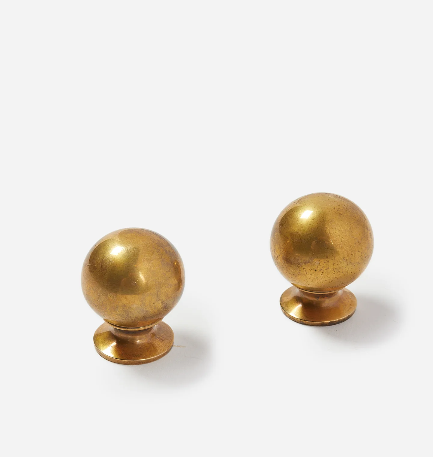Carlow Brass Knob