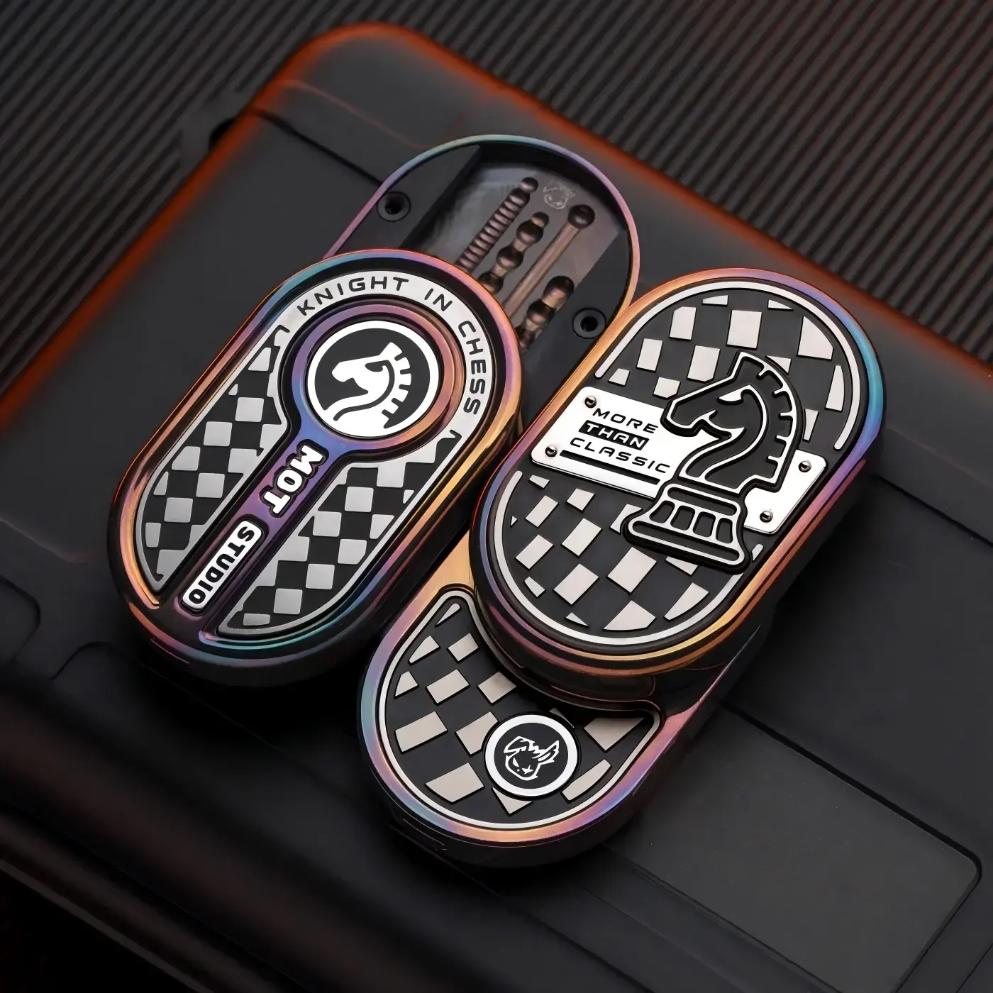 MOT Groove Ultra – Gambit Knight Fidget Slider