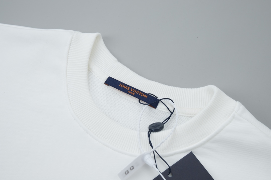 Louis Vuitton Unisex Sweatshirt Size S-XL