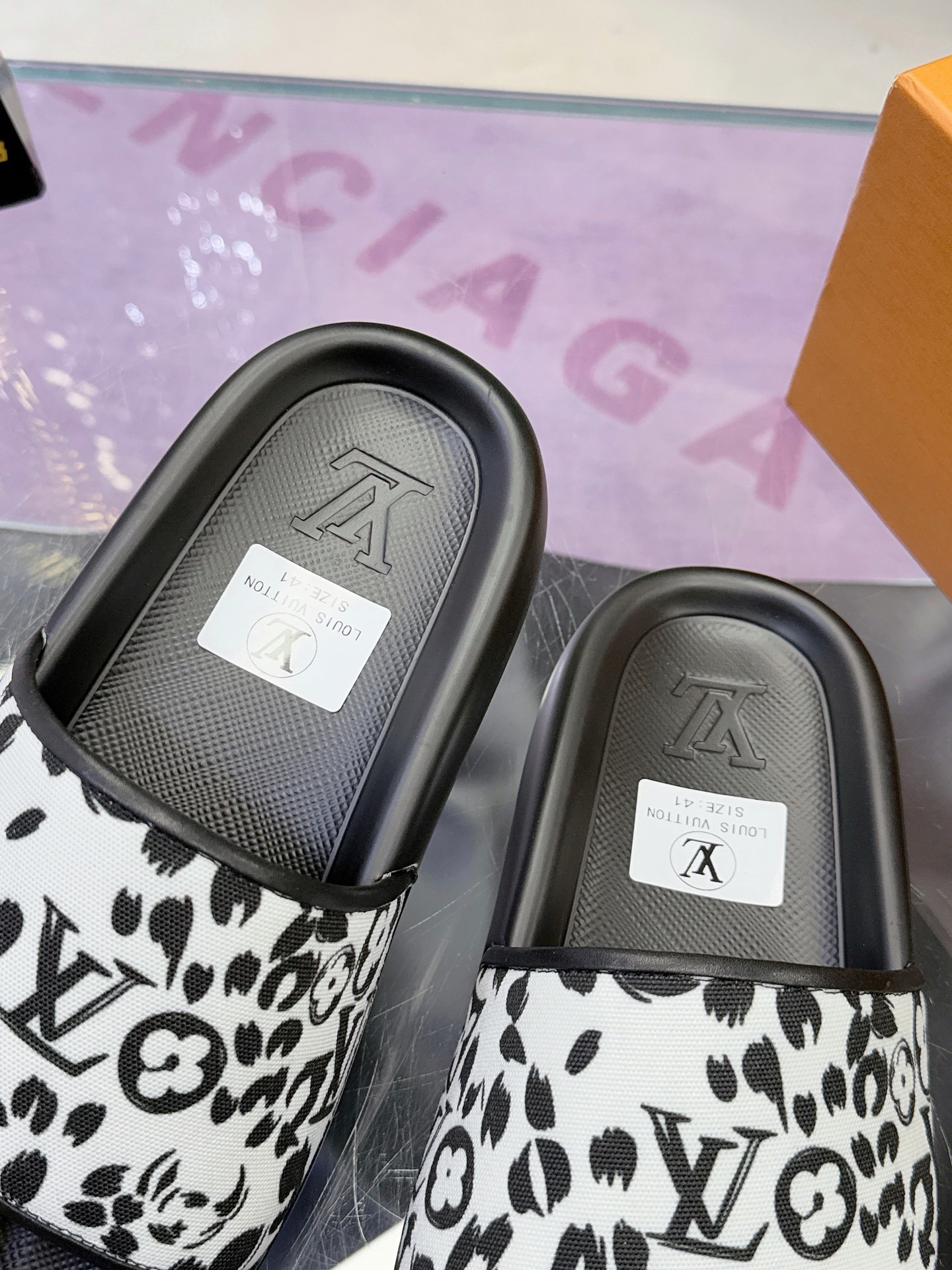 L X V SLIPPERS detail 6