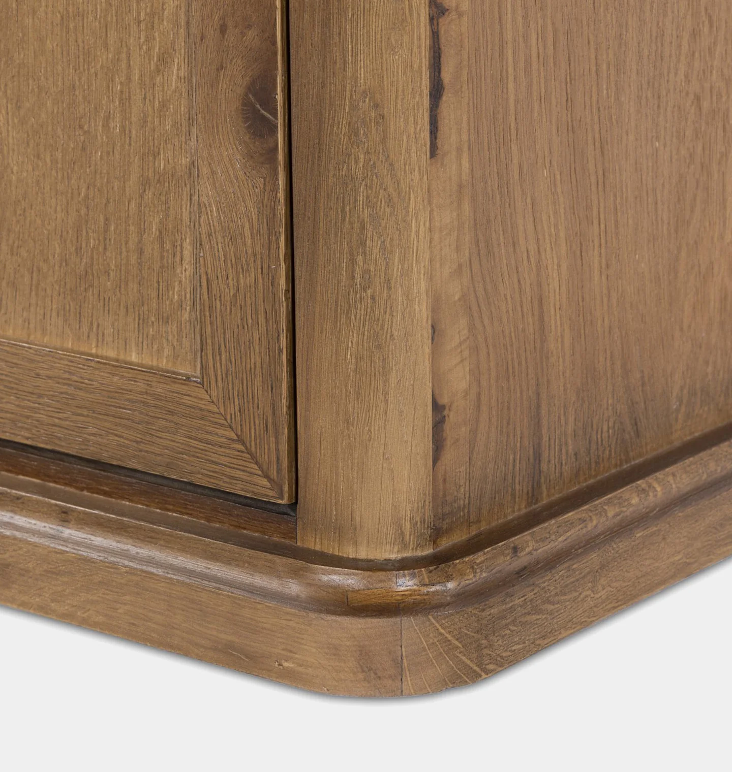 Poppy Nightstand