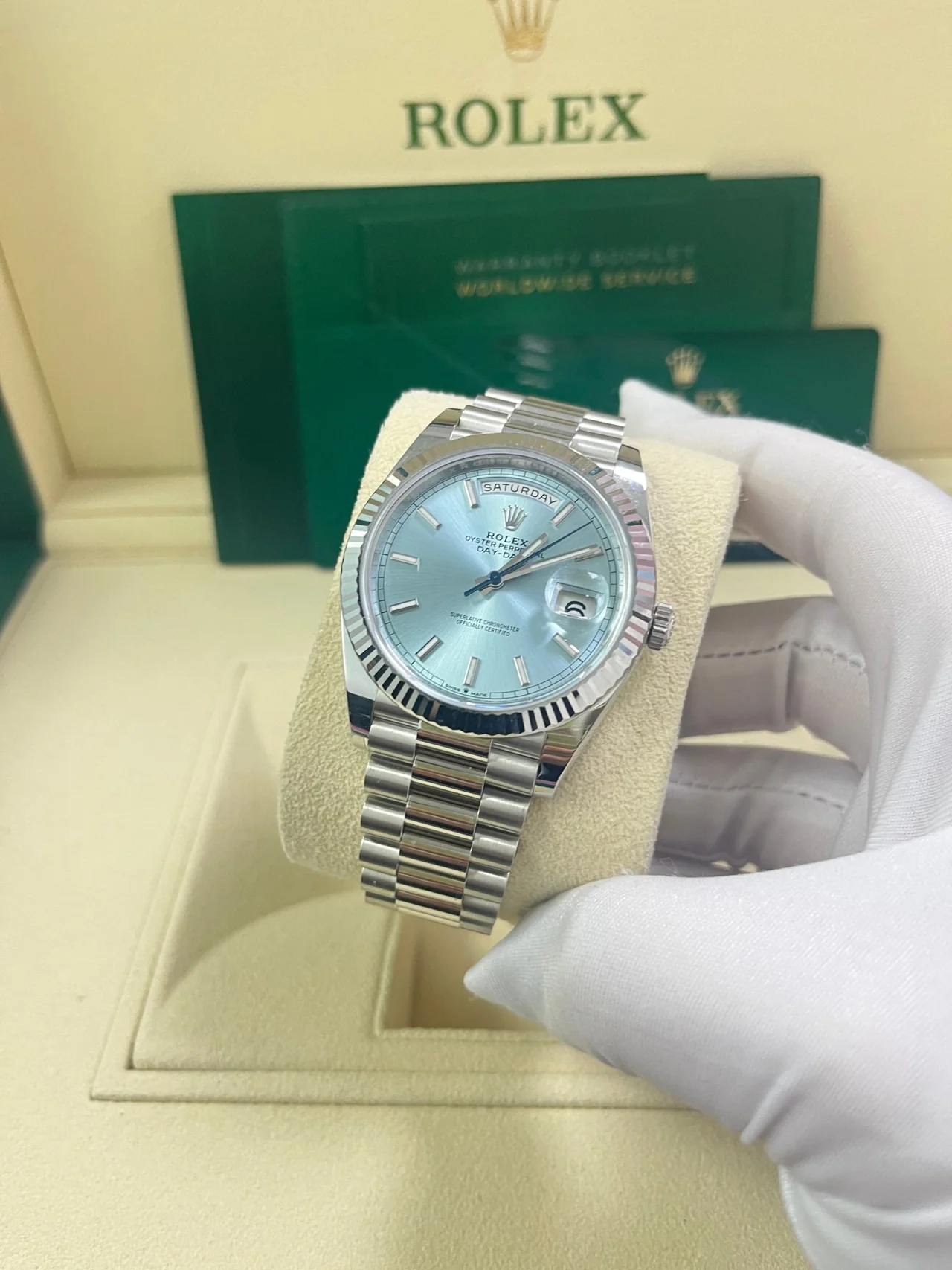 Rolex Day-Date 40 Ice Blue Dial m228236 0018 Men's Watch