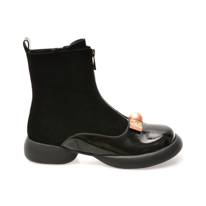 Ghete GRYXX negre, 5W306, din piele intoarsa