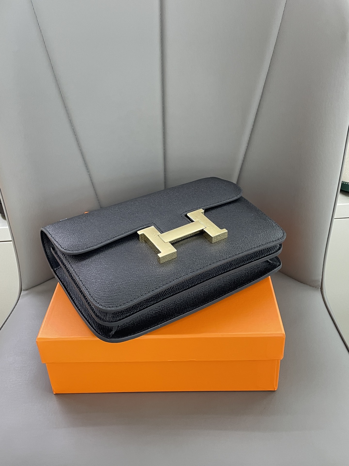 Hermes Constance Mini 19-24