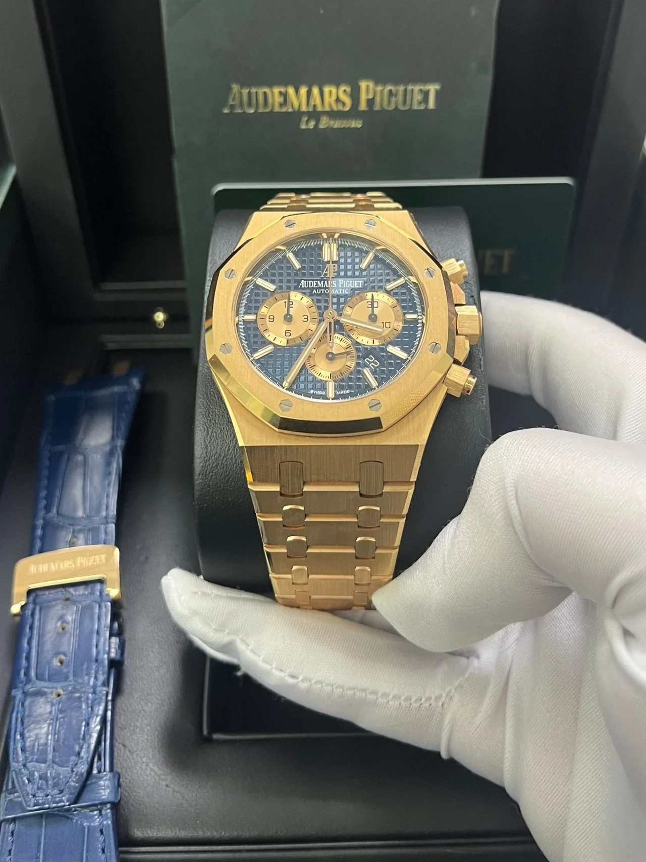 ROYAL OAK FROSTED GOLD CHRONOGRAPH Blue Dial 41mm
