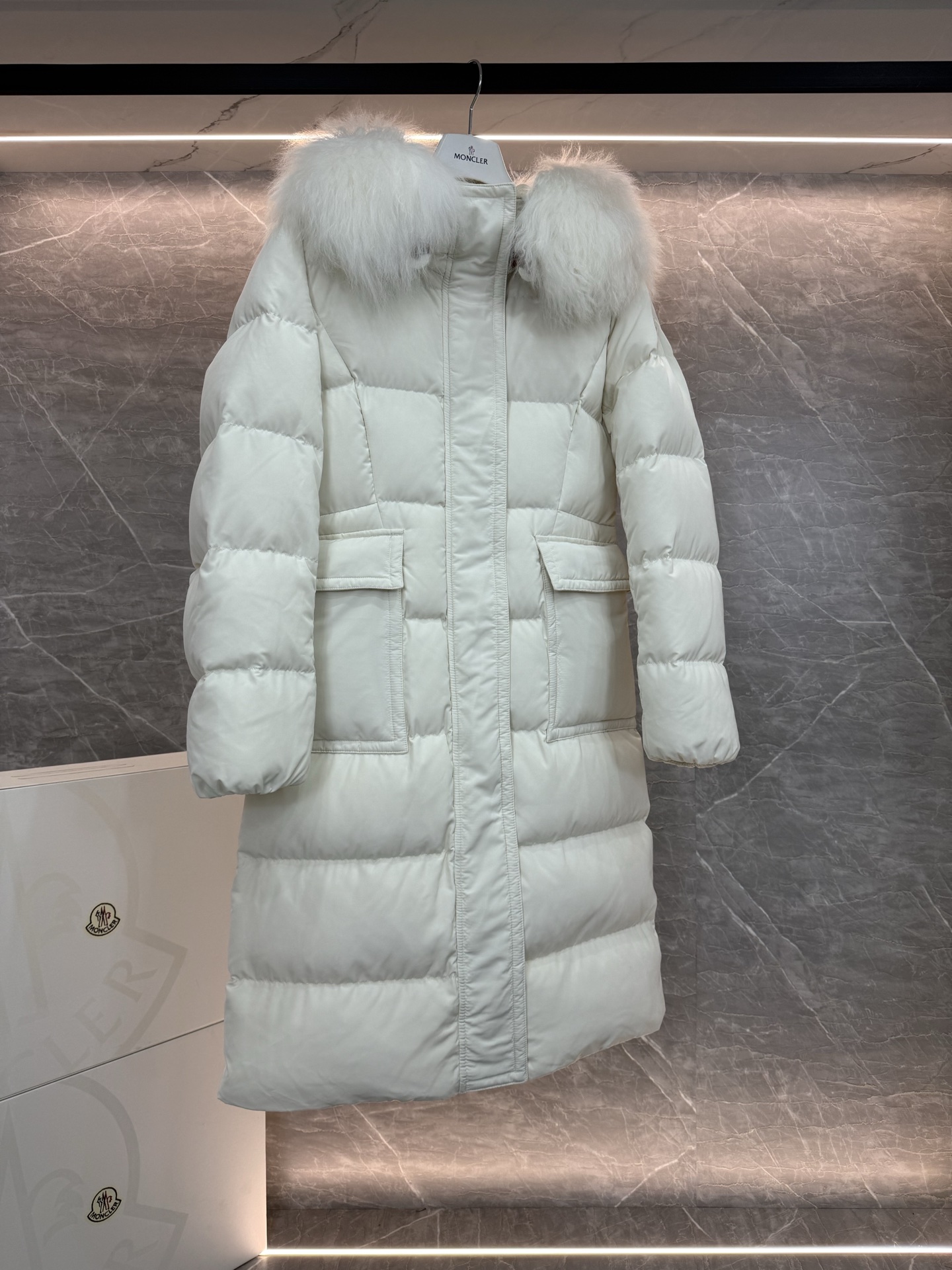 Moncler 25ss Bellevue Women Down Jacket Size 0-3