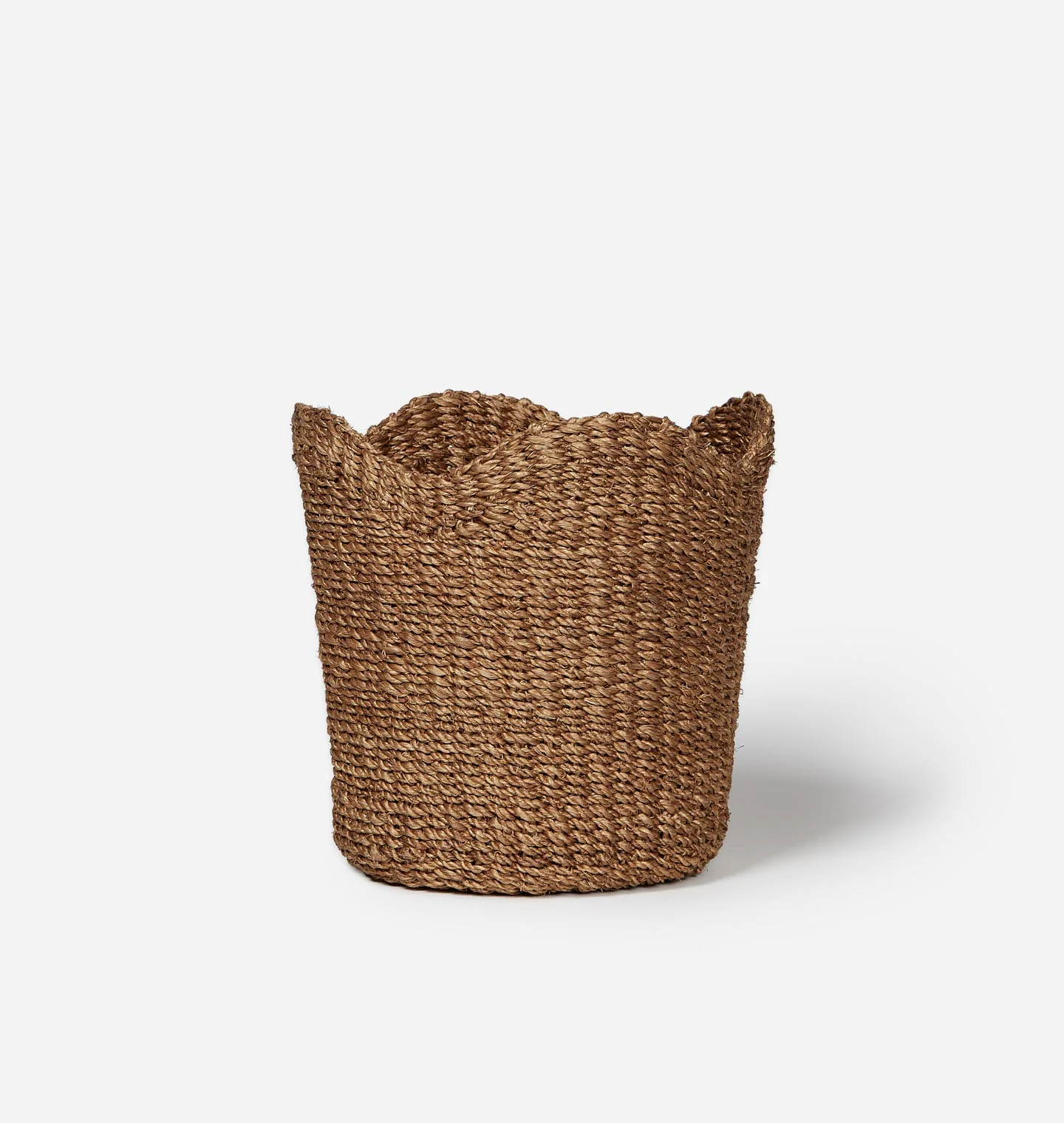 Handwoven Scallop Tabletop Basket