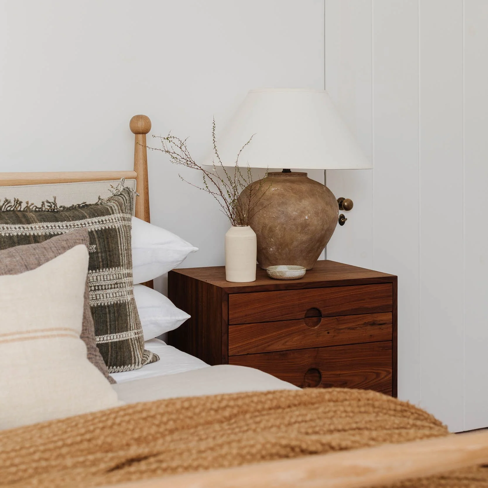 Walker Bed