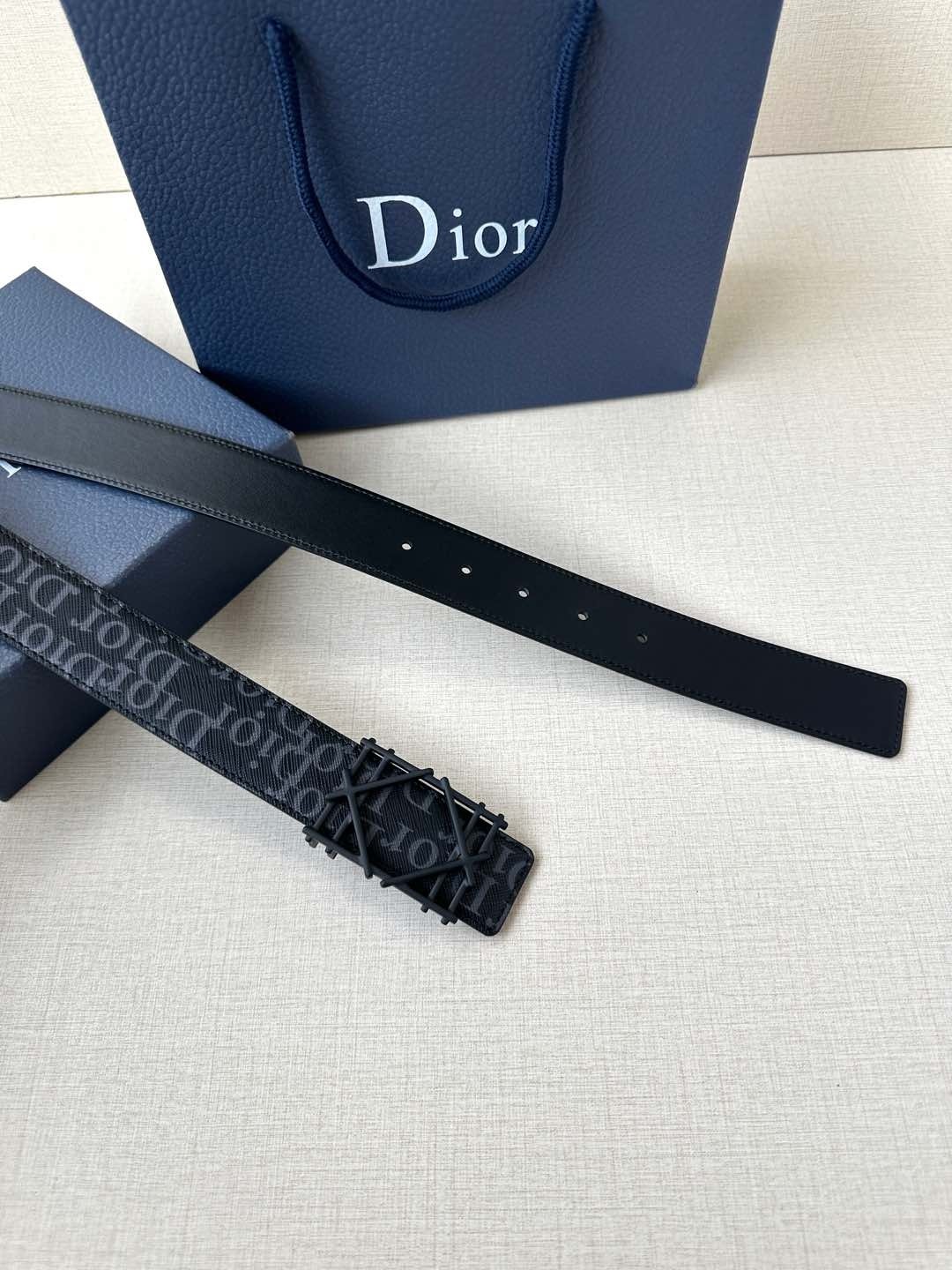 DR Belt 35mm detail 4