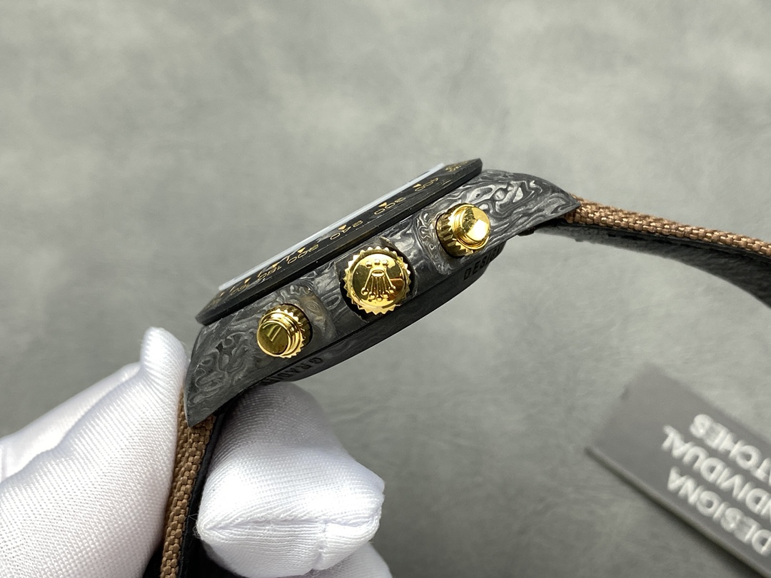 Rolex Daytona DiW Black Gold Customised NTPT Carbon Fiber 40mm