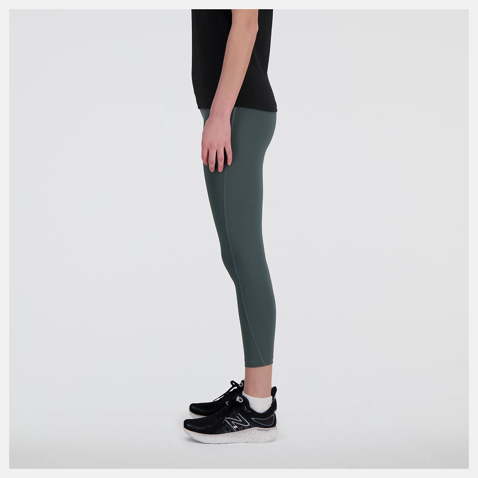 NB Sleek High Rise Legging 23