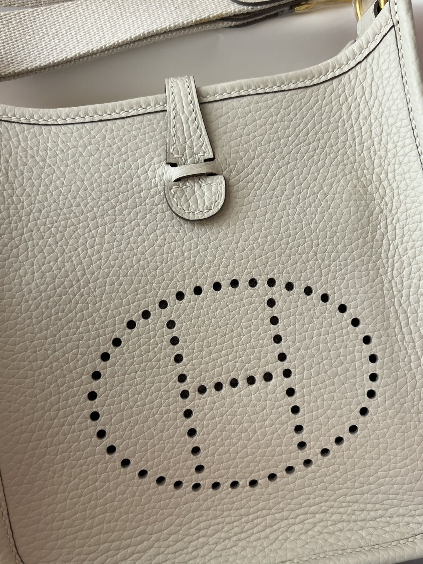 Hermes Evelyn 𝖬𝗂𝗇𝗂 17 Gold Hardware-Top master
