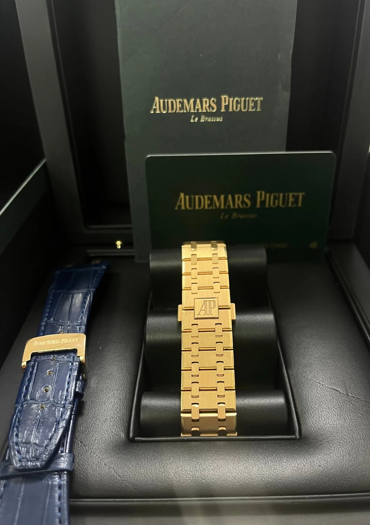 ROYAL OAK FROSTED GOLD CHRONOGRAPH Blue Dial 41mm