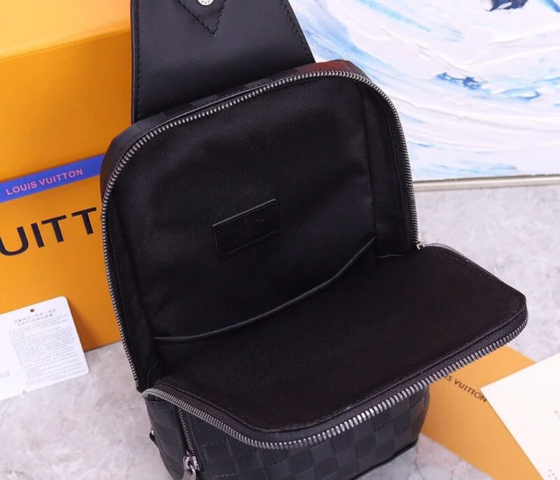 Louis Vuitton Avenue Sling Bag Black N41720
