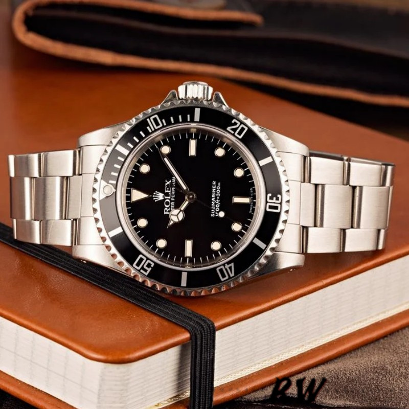 Rolex Submariner 14060M Black Dial Stainless Steel Case 40MM Mens Replica Watch