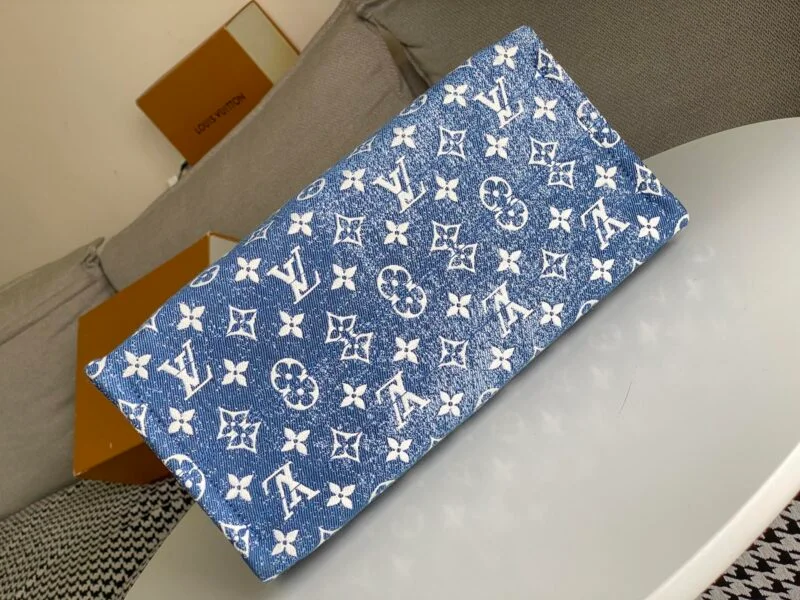 Louis Vuitton Monogram Jacquard Onthego Mm Tote