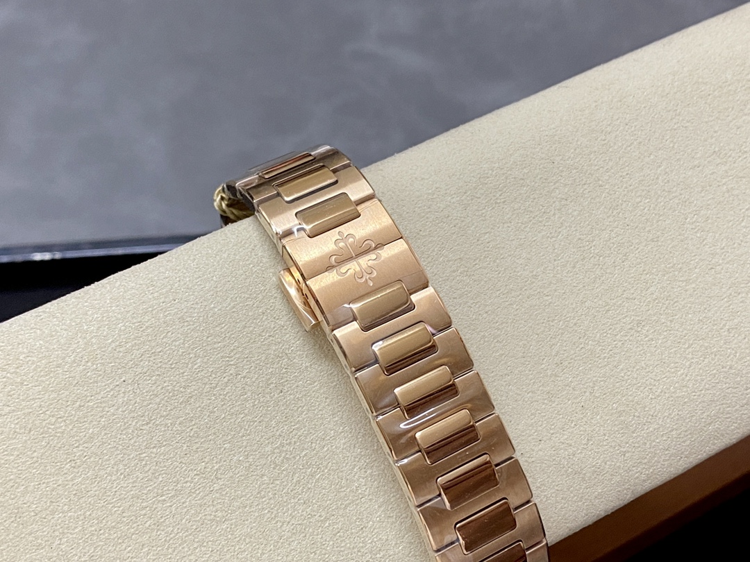Patek Philippe Nautilus Ladies Rose Gold & Yellow Gold Silver Dial 7118 1R 001 35.2mm