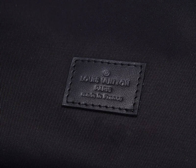 Louis Vuitton Dean Backpack M45335