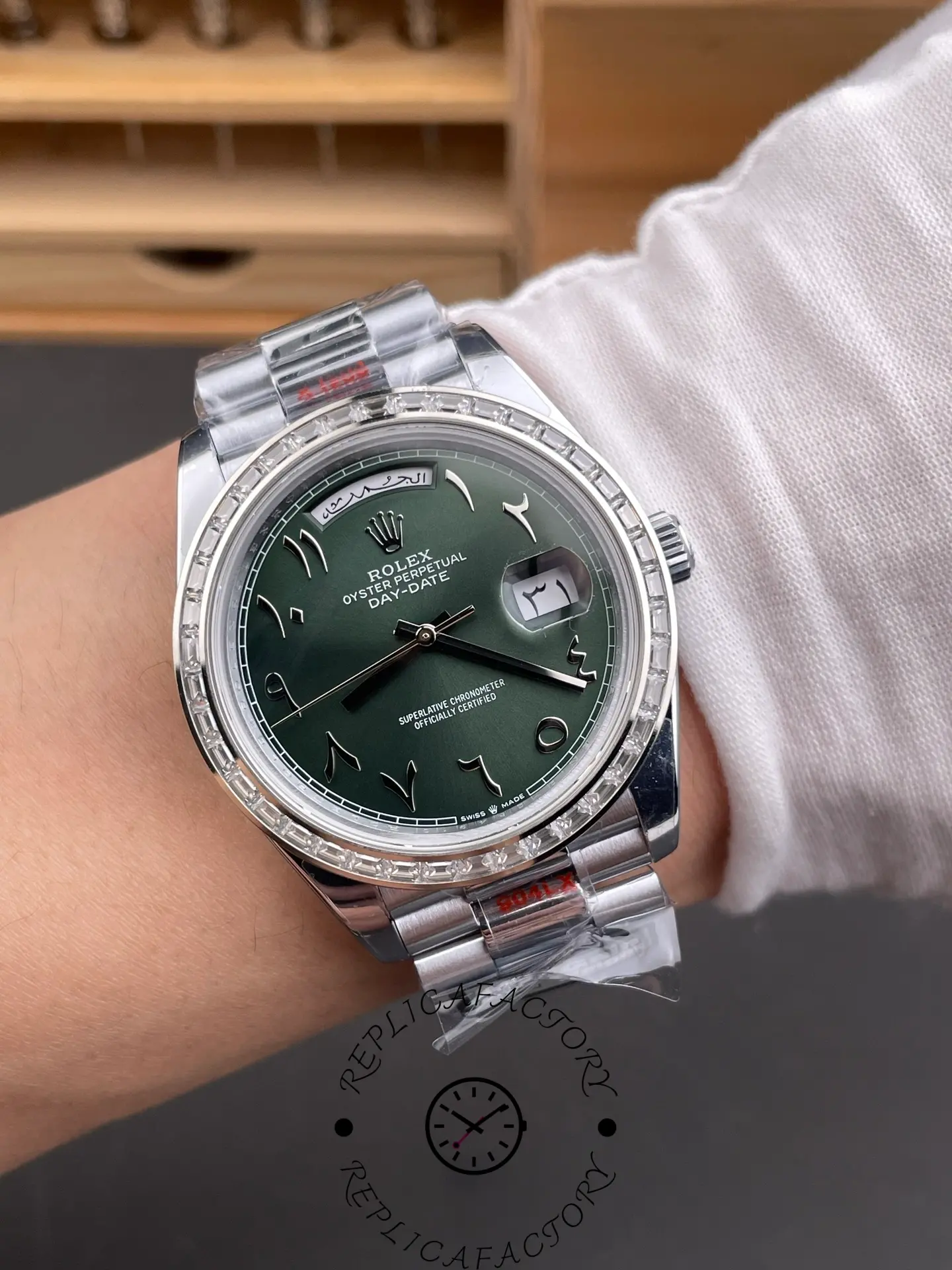 Rolex Day-Date 40 Platinum Arabic Numerals Green with Diamonds 228396tbr