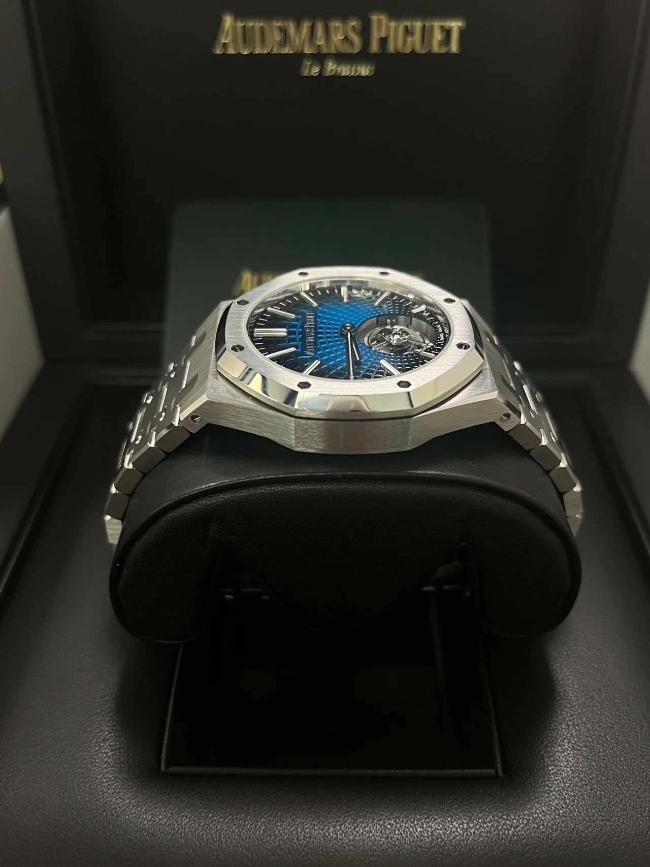 Royal Oak Selfwinding Flying Tourbillon Ref. 26530ST.OO.1220ST.01 41mm