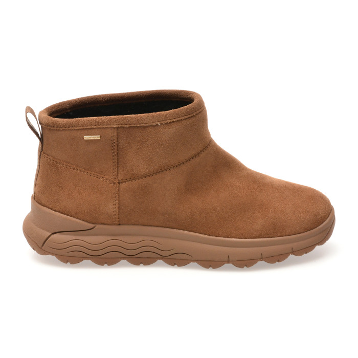 Ghete GEOX maro, D5626B, din piele intoarsa