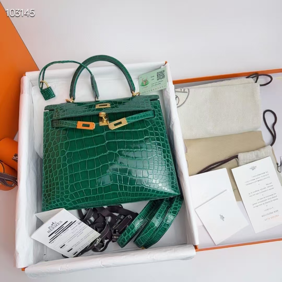 Hermès Kelly 25 Alligator Vert Emerald customization