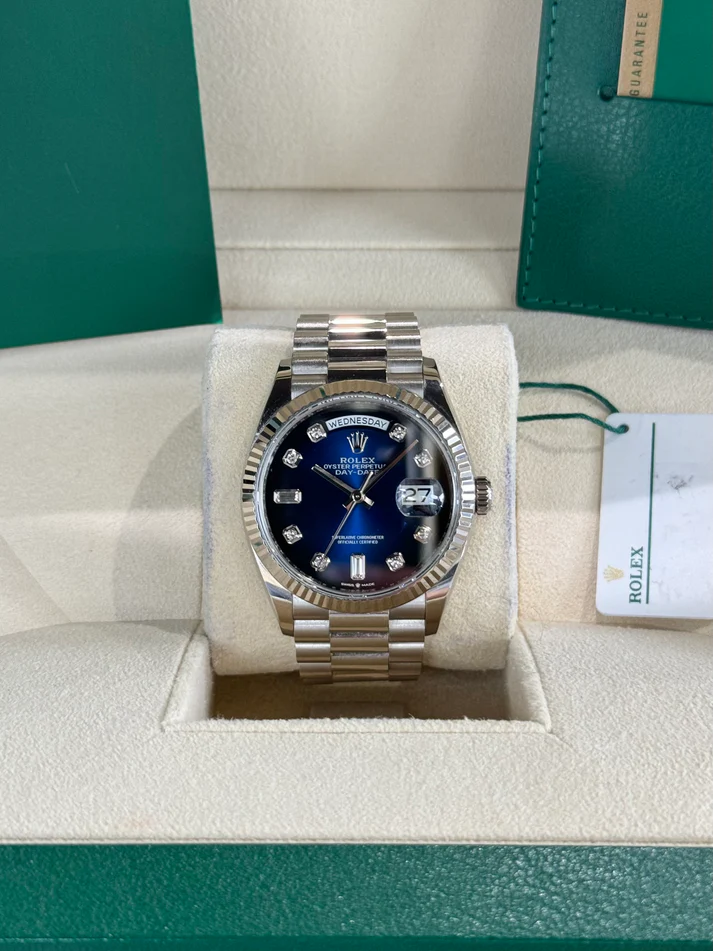 【Super Clone】RLX  Day-Date "President" 36mm White Gold Blue Diamond Ombre Dial - 128239