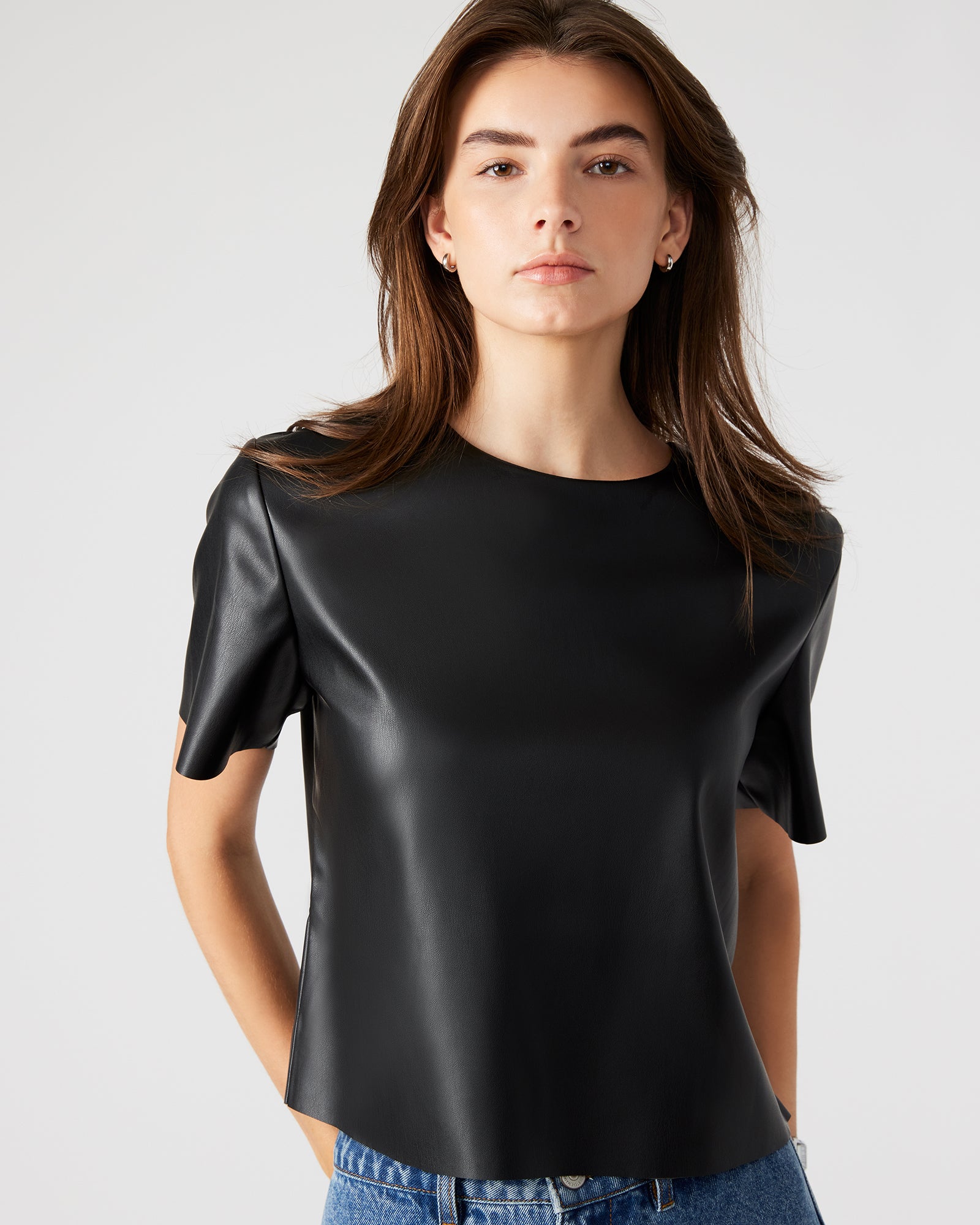 Ezra Top Black