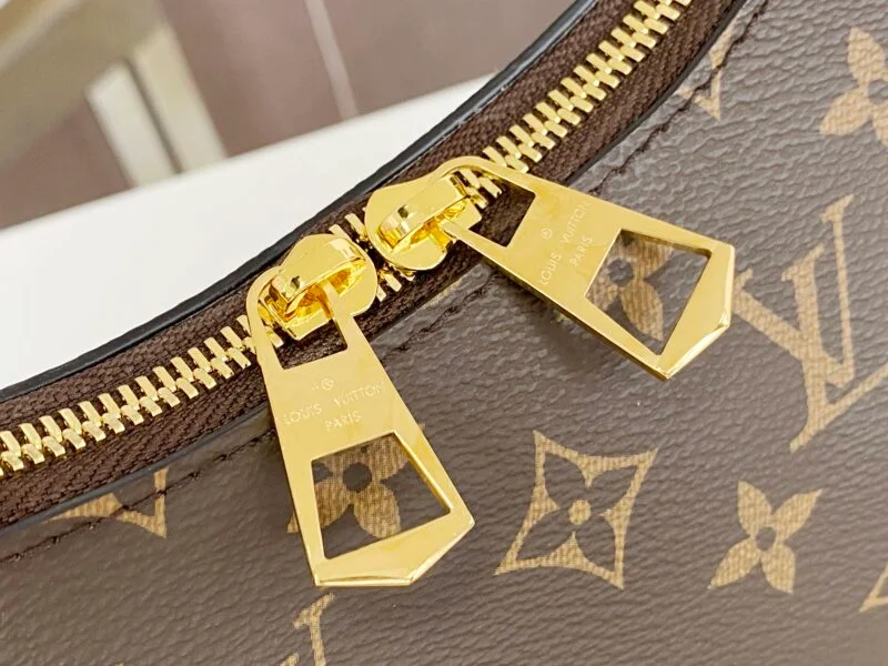 Louis Vuitton Boulogne M45832