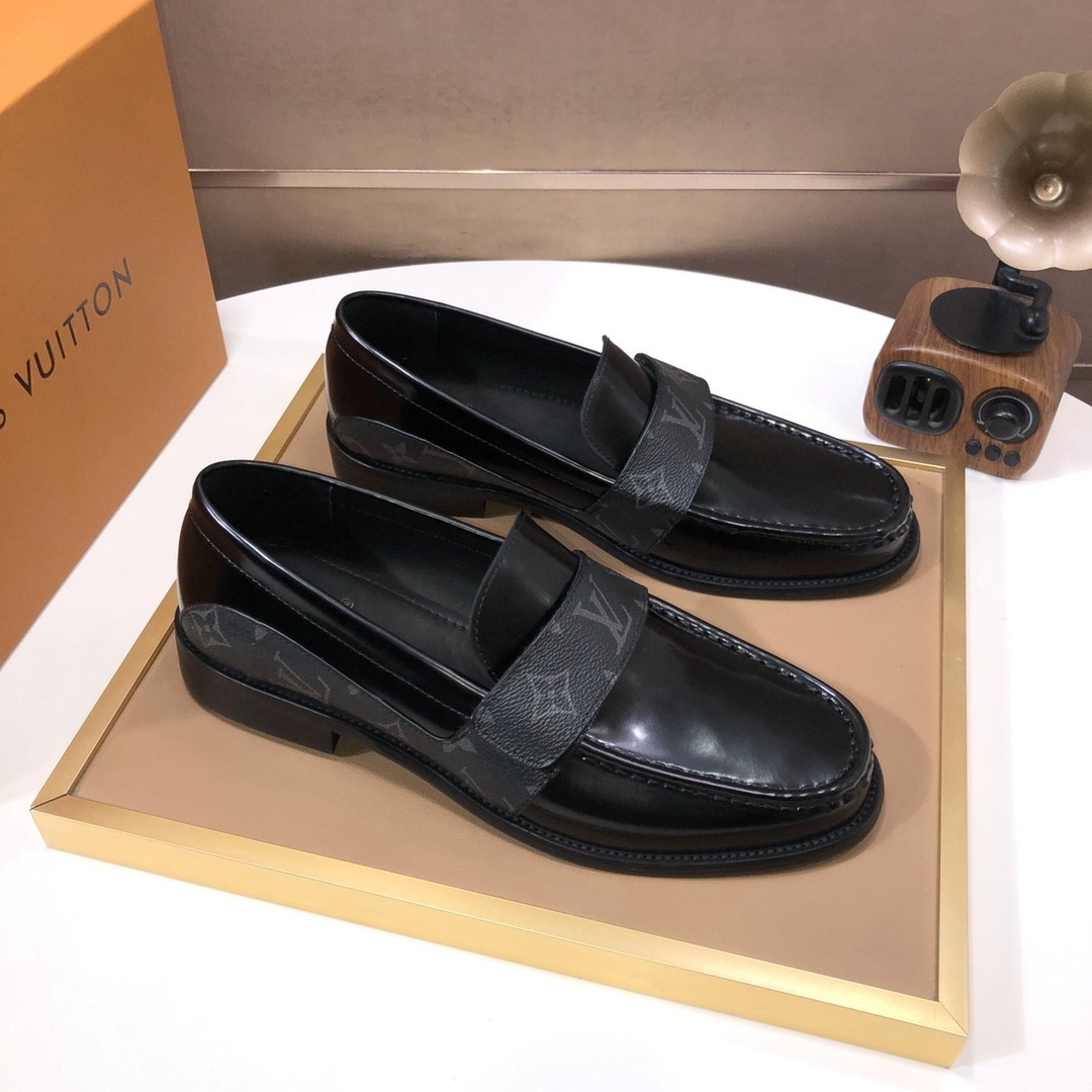 L X V Men's new high qualityLoafers detail 3