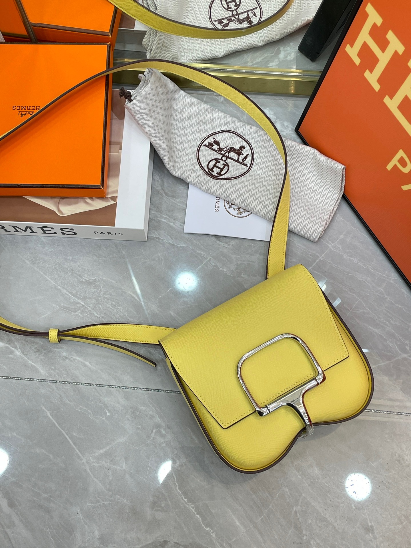 Hermes Della 19 Epsom