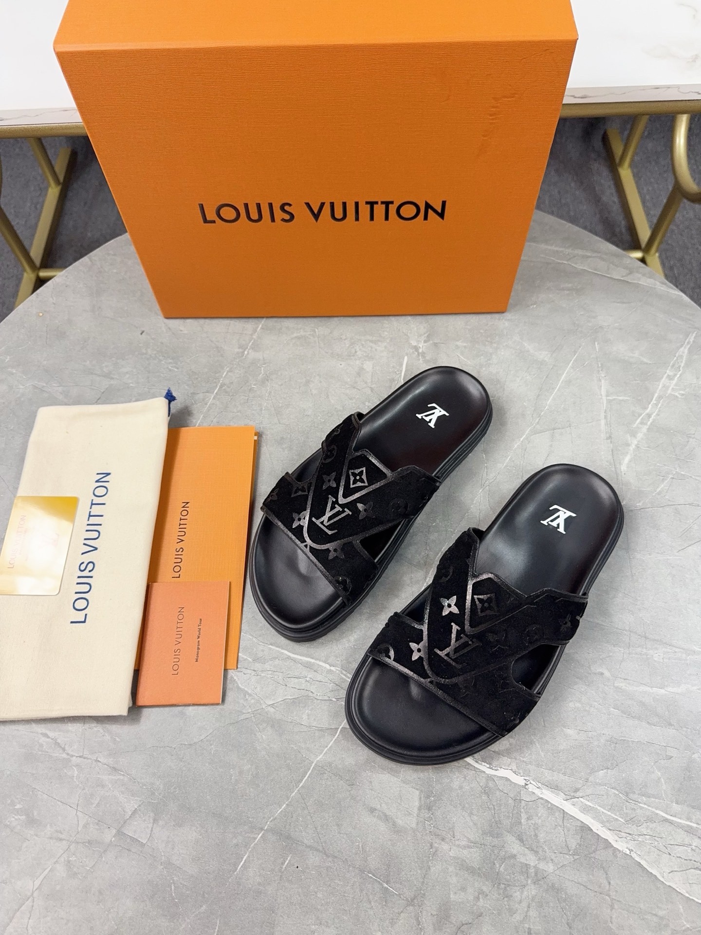 L X V SLIPPERS(Multiple colors) detail 8