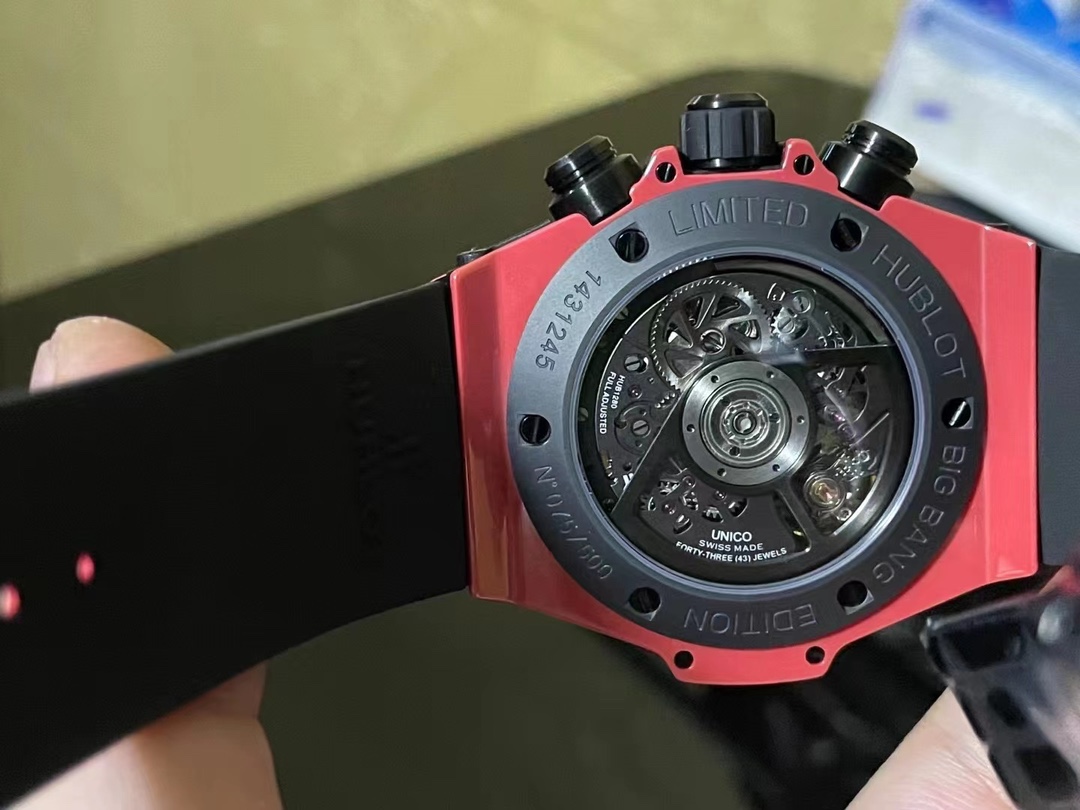 Hublot Big Bang Unico Red Magic Ceramic 411.CF.8513.RX 45mm