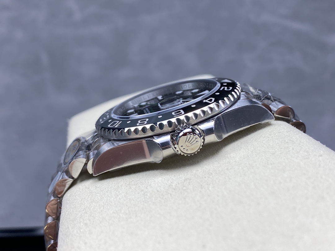 Rolex Gmt Master II Automatic Black Dial M126710GRNR 0003 40mm
