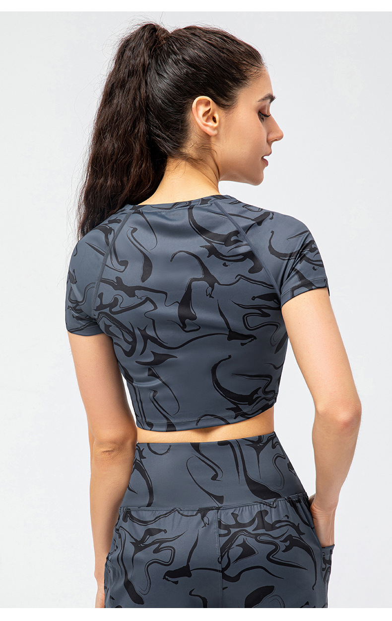 New Spring/Summer Women's Sports Short-Sleeve Nylon Naked Feel Yoga T-Shirt, Tight Fit, High Elasticity, Running, Fitness Short-Sleeve