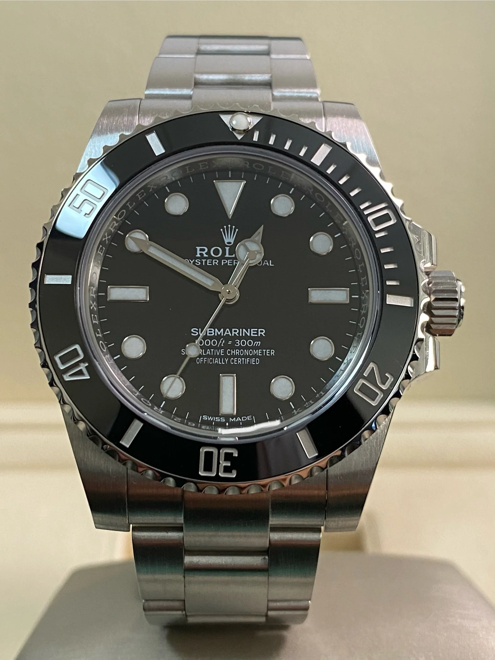 Rolex,Submariner Steel Submariner No Date - Black Dial - 114060