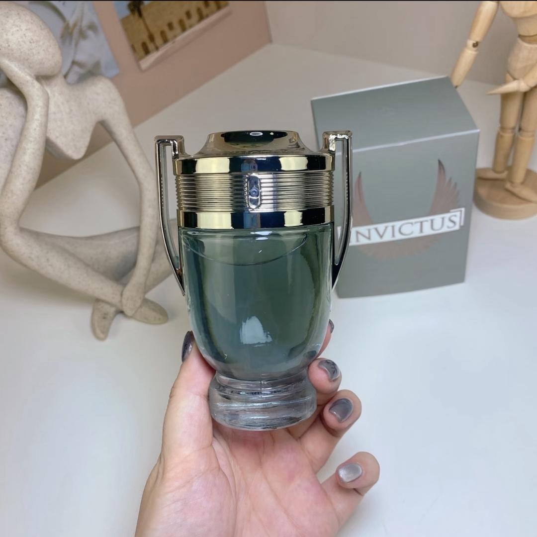 D095 :Paco Rabanne Invictus Eau de Toilette