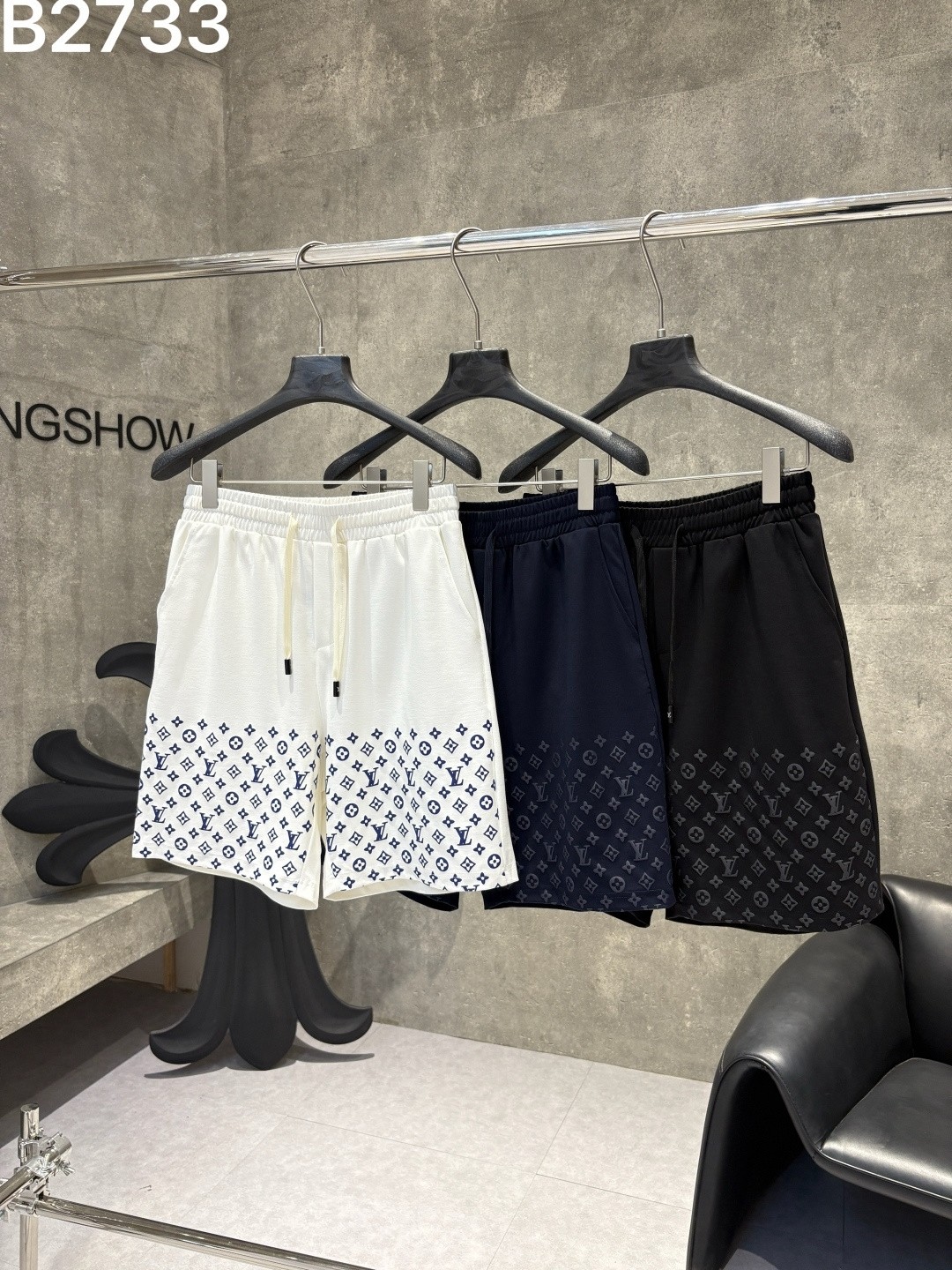 L X V shorts（Multiple colors）