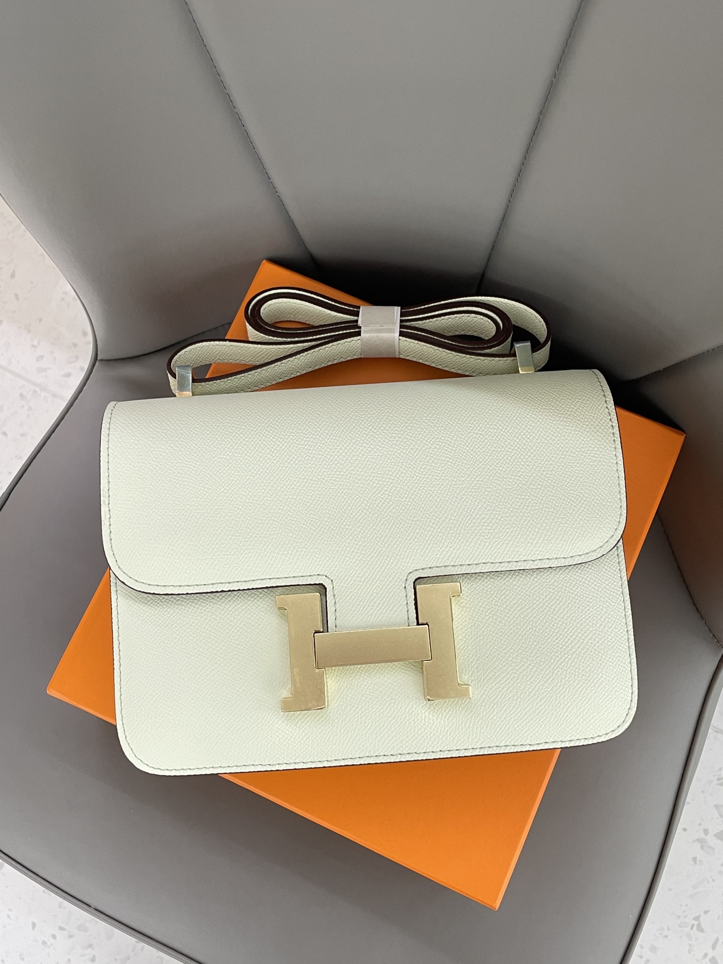 Hermes Constance Mini 19-24