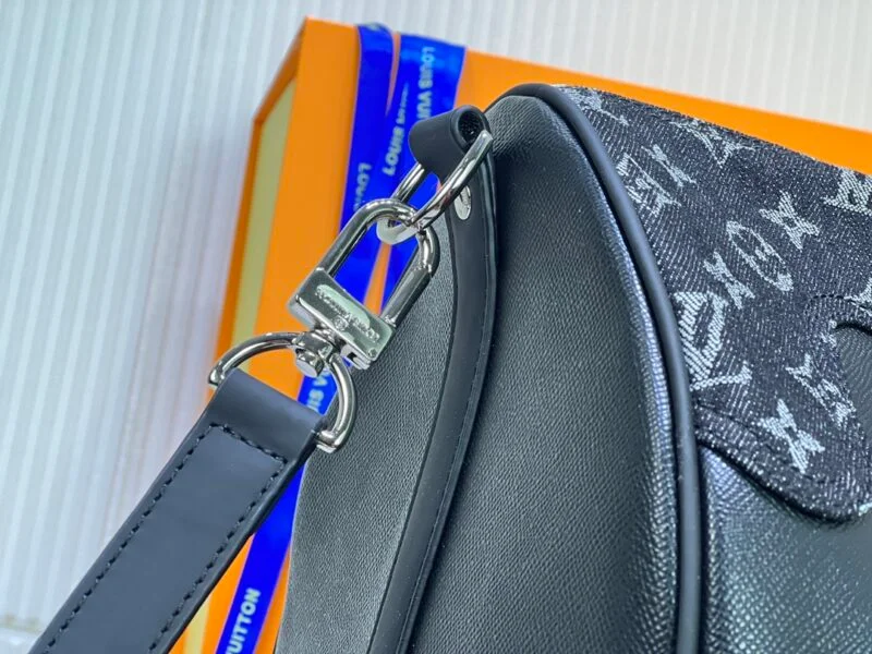 Louis Vuitton Keepall Bandouliere 50 M45975 Black