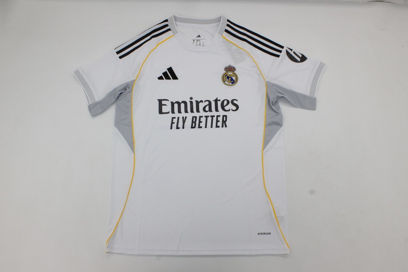 Real Madrid 25-26 Home Jersey