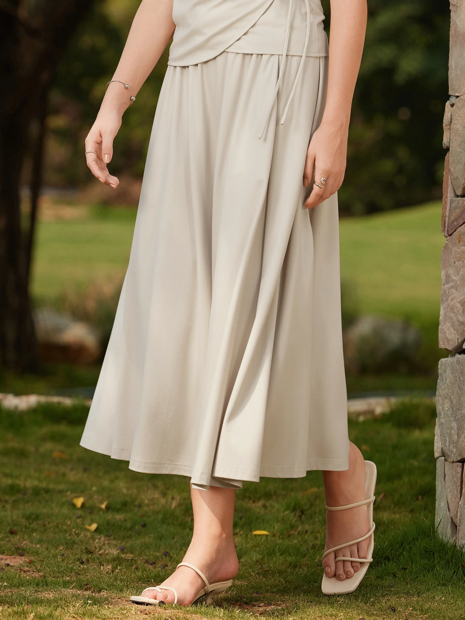 Breezy Mid Rise Umbrella Midi Skirt with Pockets