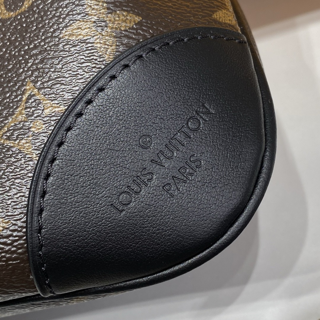 Louis Vuitton M45831 Odeon Monogram Women Bags Size 29*16*9.5cm